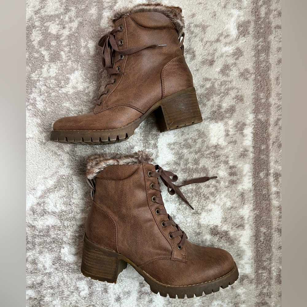 Steve Madden lace up fur boots, brown Steve Madden boots